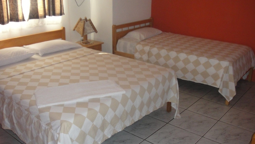 Imagen de la habitación del Hotel Grand Hotel Paraiso Salinas. Foto 10