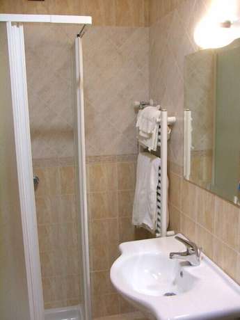Imagen de la habitación del Hotel Grand Hotel Pavone. Foto 11
