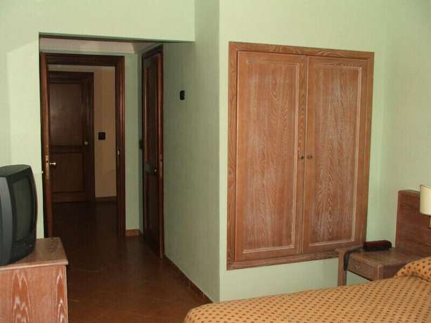 Imagen de la habitación del Hotel Grand Hotel Pavone. Foto 12