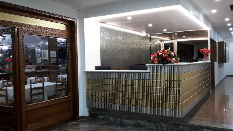 Imagen de los interiores del Hotel Grand Hotel Pavone. Foto 17