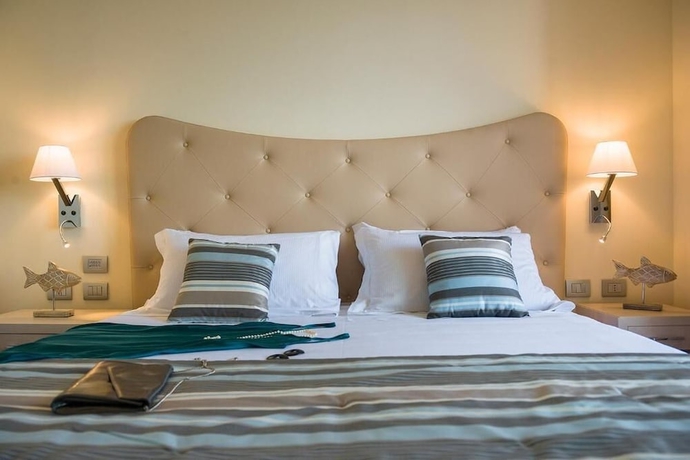 Imagen de la habitación del Hotel Grand Hotel Pietra Ligure. Foto 8