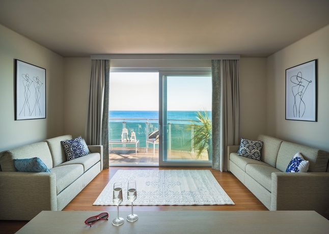 Imagen general del Hotel Grand Hotel Pietra Ligure. Foto 1