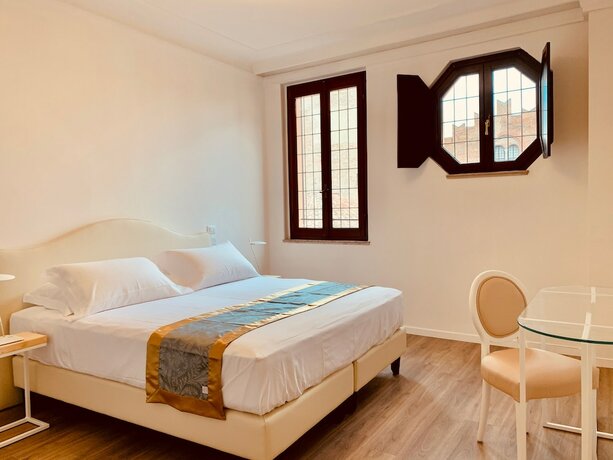 Imagen de la habitación del Hotel Grand Hotel San Lorenzo. Foto 20