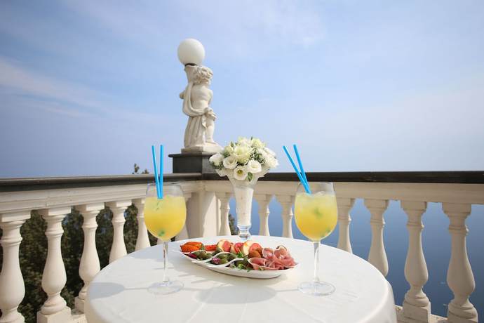 Imagen de la habitación del Hotel Grand Hotel Sant\'Orsola. Foto 9