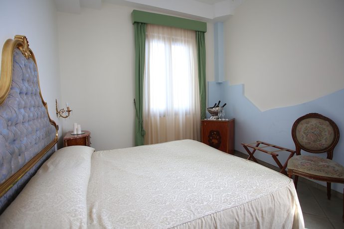 Imagen de la habitación del Hotel Grand Hotel Sant\'Orsola. Foto 10