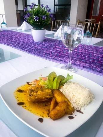 Imagen del bar/restaurante del Hotel Grand Hotel Santander. Foto 7