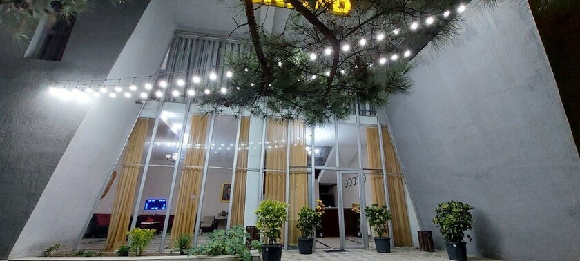 Imagen general del Hotel Grand Hotel Tbilisi. Foto 1