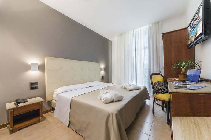 Imagen de la habitación del Hotel Grand Hotel Telese. Foto 2