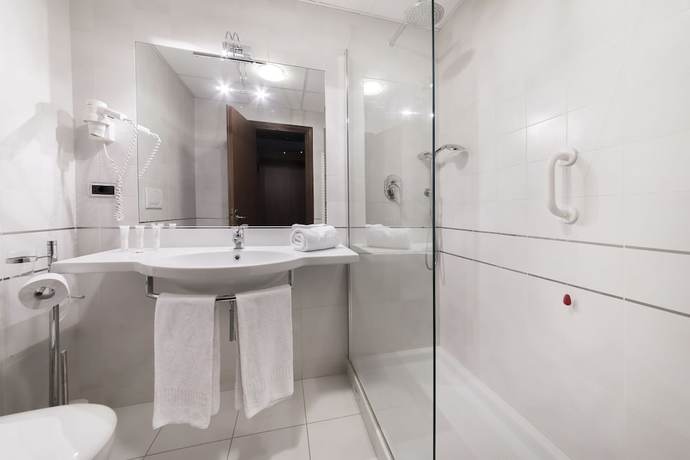 Imagen de la habitación del Hotel Grand Hotel Telese. Foto 15
