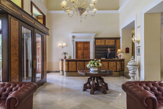 Imagen de los interiores del Hotel Grand Hotel Telese. Foto 20