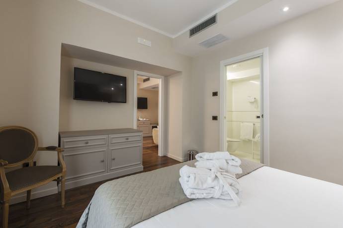 Imagen de la habitación del Hotel Grand Hotel Telese. Foto 17