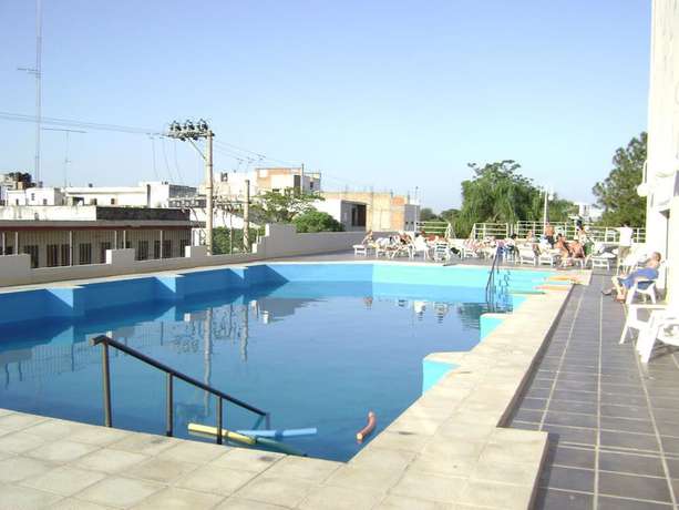 Imagen de la piscina del Hotel Grand Hotel, Termas de R&iacute;o Hondo. Foto 18