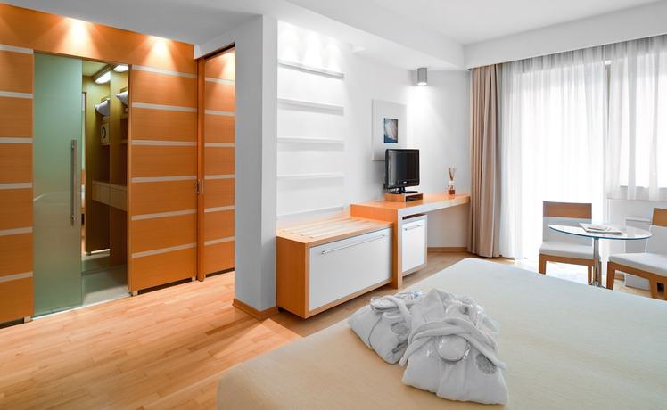 Imagen de la habitación del Hotel Grand Hotel Terme Di Comano. Foto 6