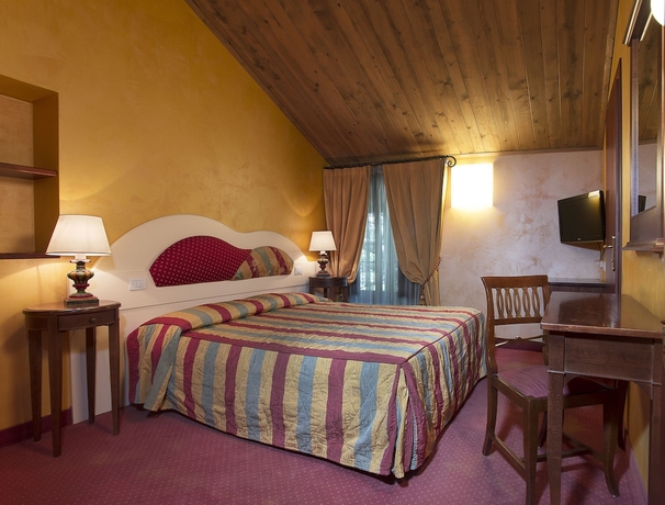 Imagen de la habitación del Hotel Grand Hotel Terme Roseo. Foto 2