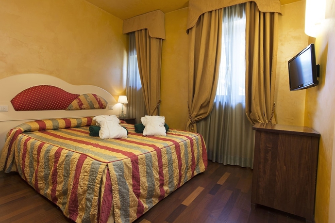 Imagen de la habitación del Hotel Grand Hotel Terme Roseo. Foto 3