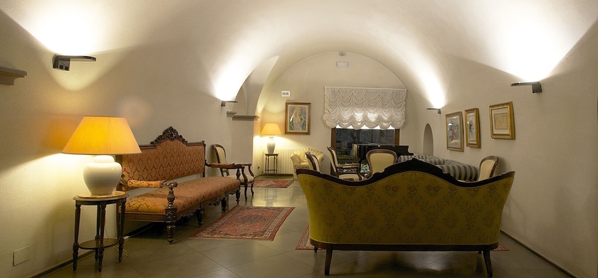 Imagen de los interiores del Hotel Grand Hotel Terme Roseo. Foto 17