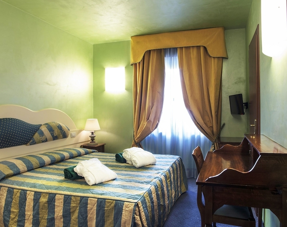 Imagen de la habitación del Hotel Grand Hotel Terme Roseo. Foto 12