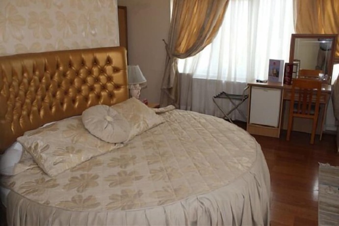 Imagen de la habitación del Hotel Grand Hotel Tesk. Foto 7