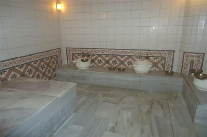 Imagen de los interiores del Hotel Grand Hotel Tesk. Foto 15