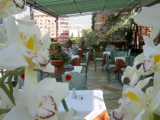 Imagen general del Hotel Grand Hotel, Tirana. Foto 2