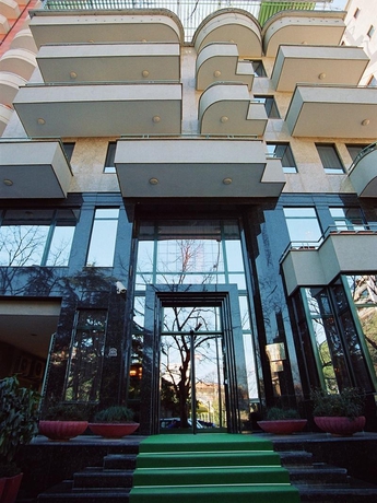 Imagen general del Hotel Grand Hotel, Tirana. Foto 9