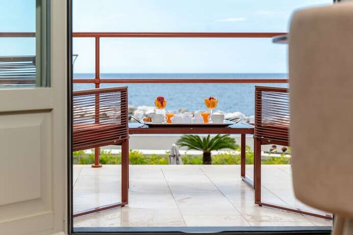 Imagen de la habitación del Hotel Grand Hotel Torre Fara. Foto 11