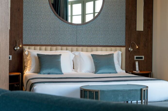 Imagen de la habitación del Hotel Grand Hotel Torre Fara. Foto 18