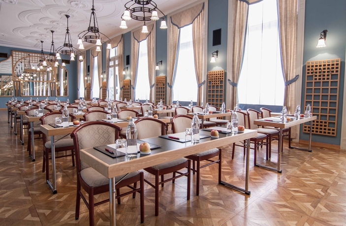 Imagen de los interiores del Hotel Grand Hotel Union Eurostars. Foto 12