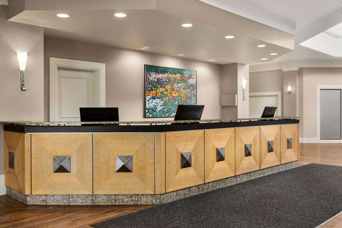 Imagen de los interiores del Hotel Grand Hotel and Conference Centre Calgary Airport, an Ascend Collection Hotel. Foto 19