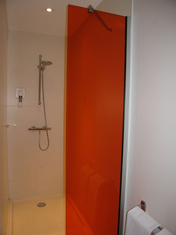 Imagen de la habitación del Hotel Grand Hotel des Brotteaux Lyon Ctre - Handwritten Collection. Foto 11