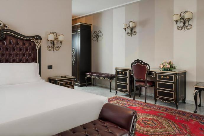Imagen de la habitación del Hotel Grand Hotel di Parma. Foto 10