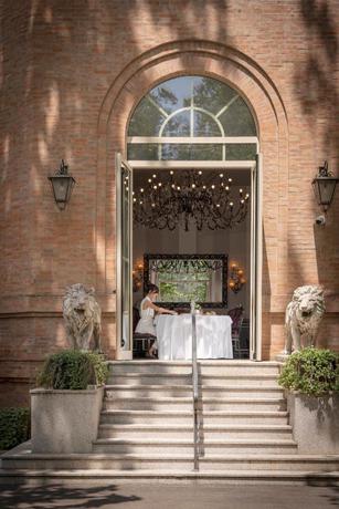 Imagen de los exteriores del Hotel Grand Hotel di Parma. Foto 13