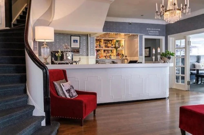 Imagen de los interiores del Hotel Grand Hotell Flekkefjord. Foto 20