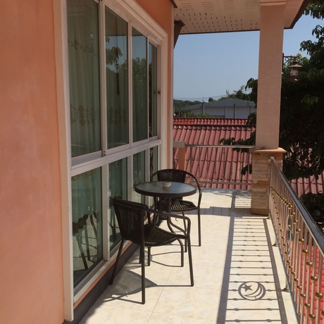 Imagen de la habitación del Hotel Grand House. Foto 11