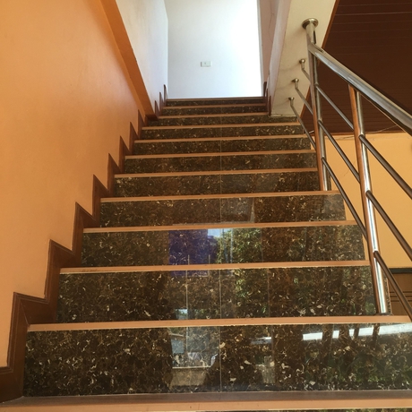 Imagen de los interiores del Hotel Grand House. Foto 16