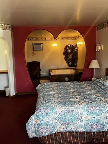 Imagen de la habitación del Hotel Grand Howell Inn. Foto 2