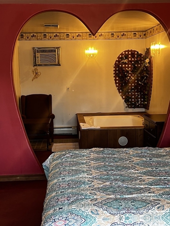 Imagen de la habitación del Hotel Grand Howell Inn. Foto 7