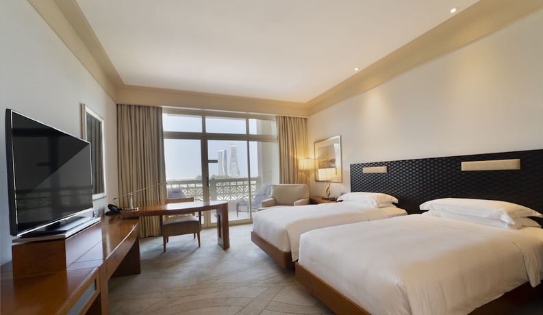 Imagen de la habitación del Hotel Grand Hyatt Doha Hotel & Villas. Foto 5