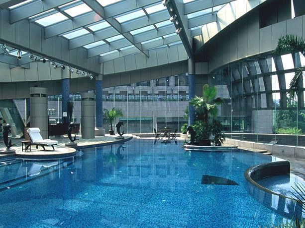 Imagen de la piscina del Hotel Grand Hyatt Hangzhou. Foto 9
