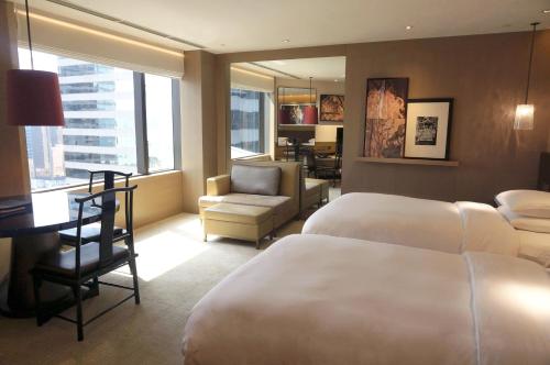 Imagen de la habitación del Hotel Grand Hyatt Hong Kong. Foto 9
