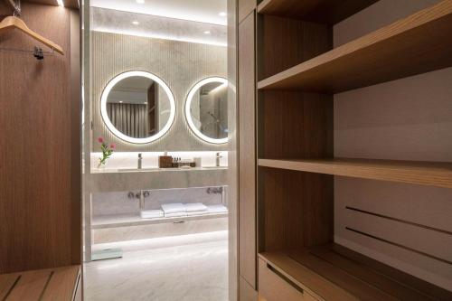 Imagen de la habitación del Hotel Grand Hyatt Izmir IstinyePark. Foto 15
