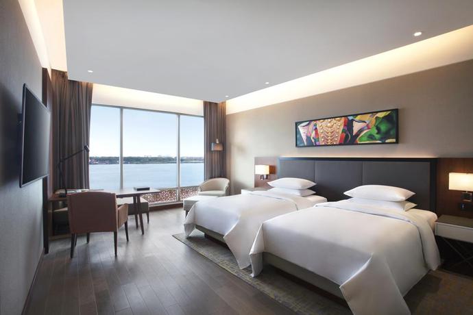 Imagen de la habitación del Hotel Grand Hyatt Kochi Bolgatty. Foto 19