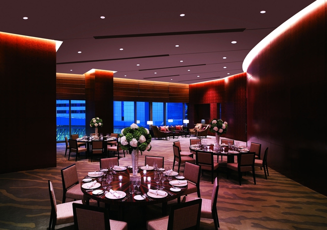 Imagen del bar/restaurante del Hotel Grand Hyatt Kuala Lumpur. Foto 2