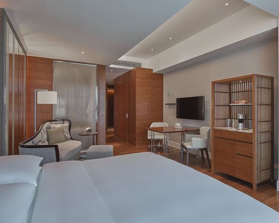 Imagen de la habitación del Hotel Grand Hyatt Manila. Foto 5