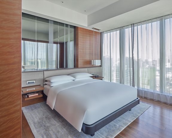 Imagen de la habitación del Hotel Grand Hyatt Manila. Foto 14