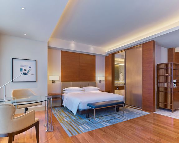 Imagen de la habitación del Hotel Grand Hyatt Manila. Foto 15