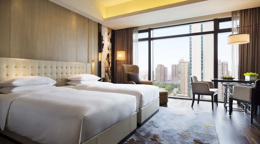 Imagen de la habitación del Hotel Grand Hyatt Shenyang. Foto 4