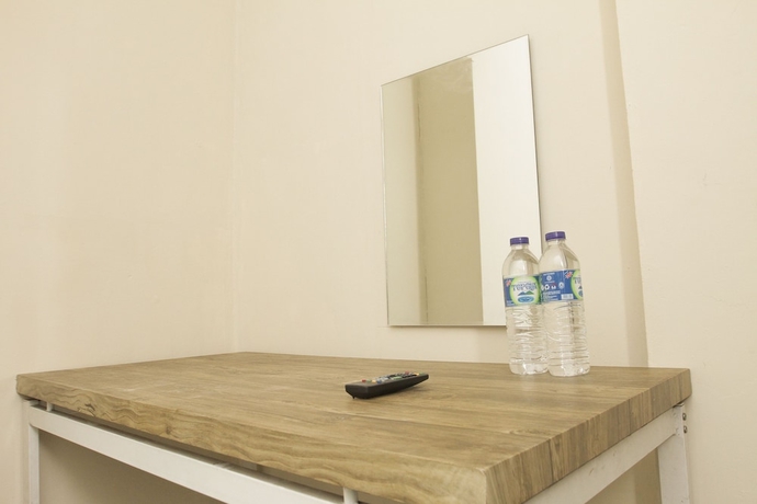 Imagen de la habitación del Hotel Grand IORA Bekasi. Foto 6