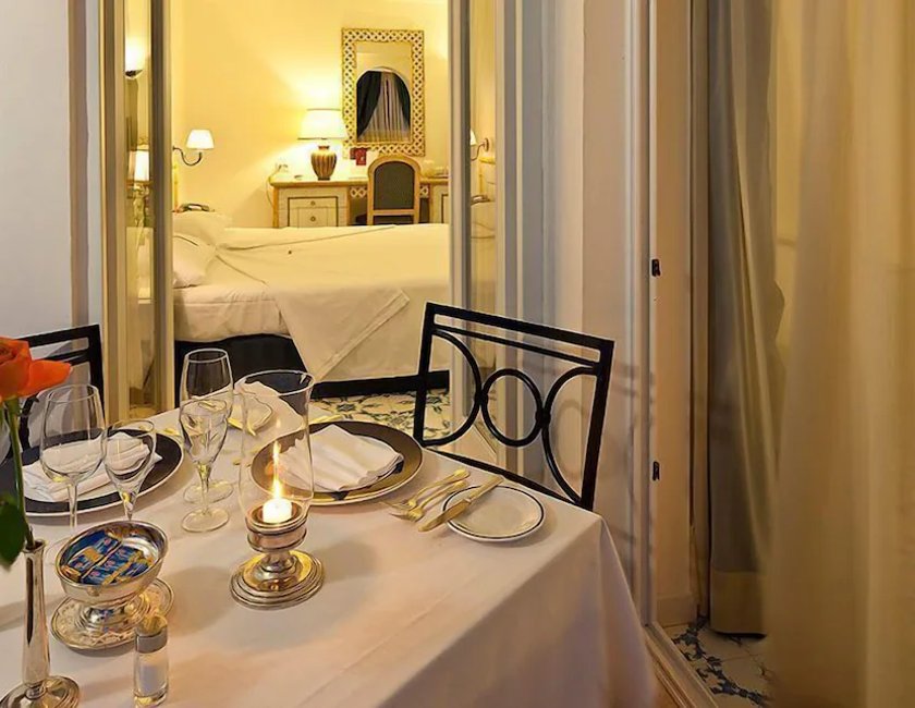 Imagen de la habitación del Hotel Grand Il Moresco and Spa. Foto 10