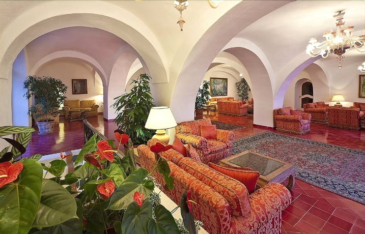 Imagen del bar/restaurante del Hotel Grand Il Moresco and Spa. Foto 2